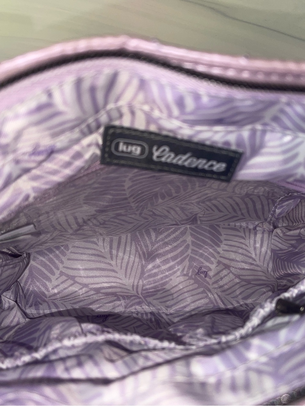 Lug Cadence Crossbody Metallic Sugarplum like new! - Picture 7 of 9